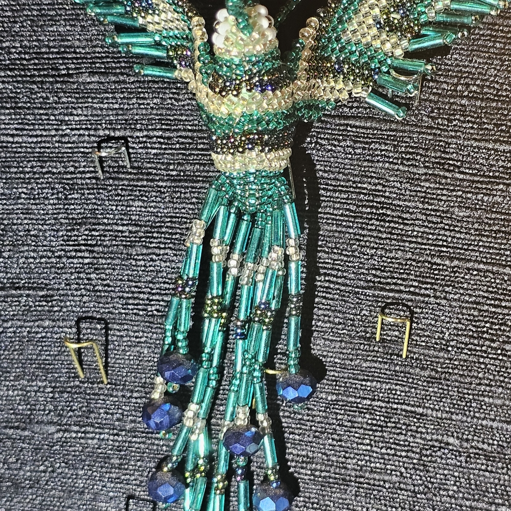 Beaded Hummingbird Brooch - Picture 6 of 10
